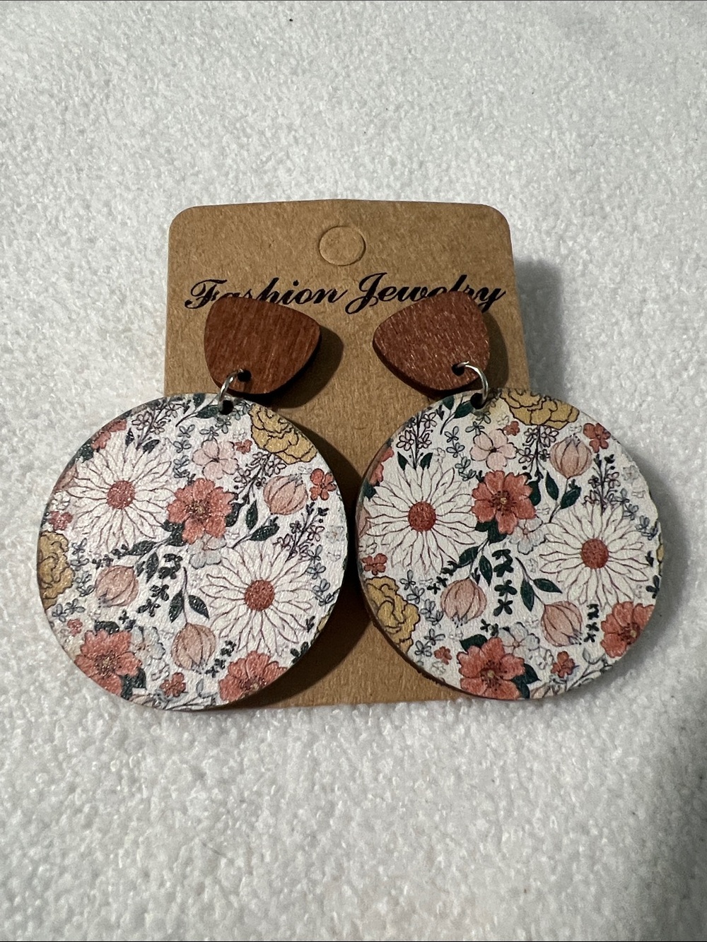 3/$18 Floral Wooden Circle Drop Earrings - Pink & Cream Lot 2196